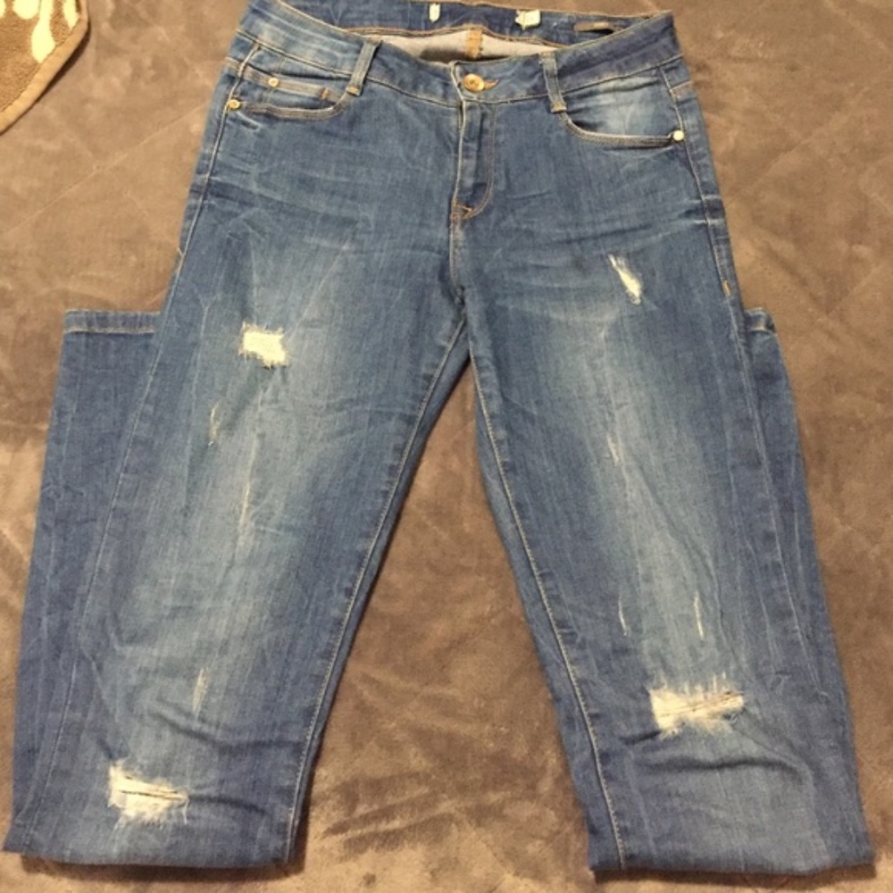 Zara Ripped Skinny Jeans